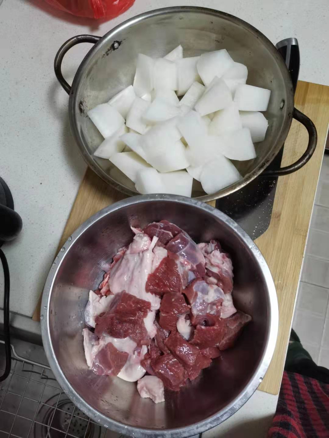 胡萝卜羊肉汤怎么做_胡萝卜羊肉汤的做法_豆果美食
